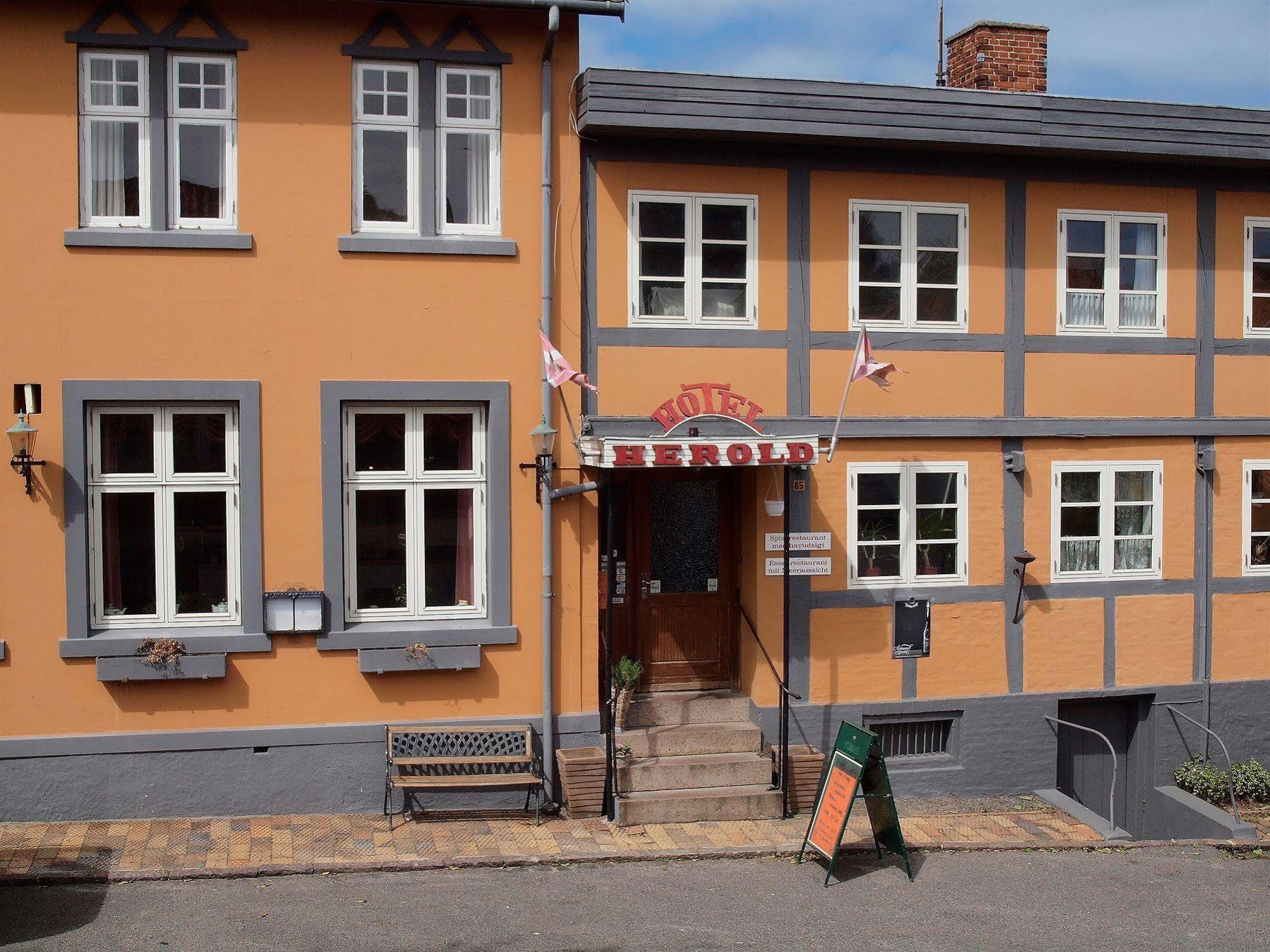 Hotel Kysten Hasle Exterior photo